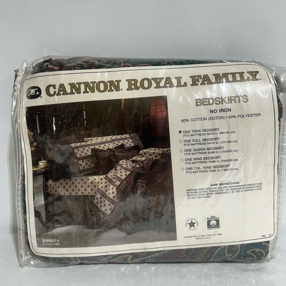 Vtg NOS Cannon Royal Family ONE Twin FITS "39X75" BEDSKIRT Surrey Paisley NIP.